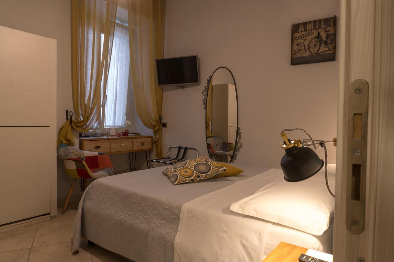 B&B Pantarei Napoli Buitenkant foto